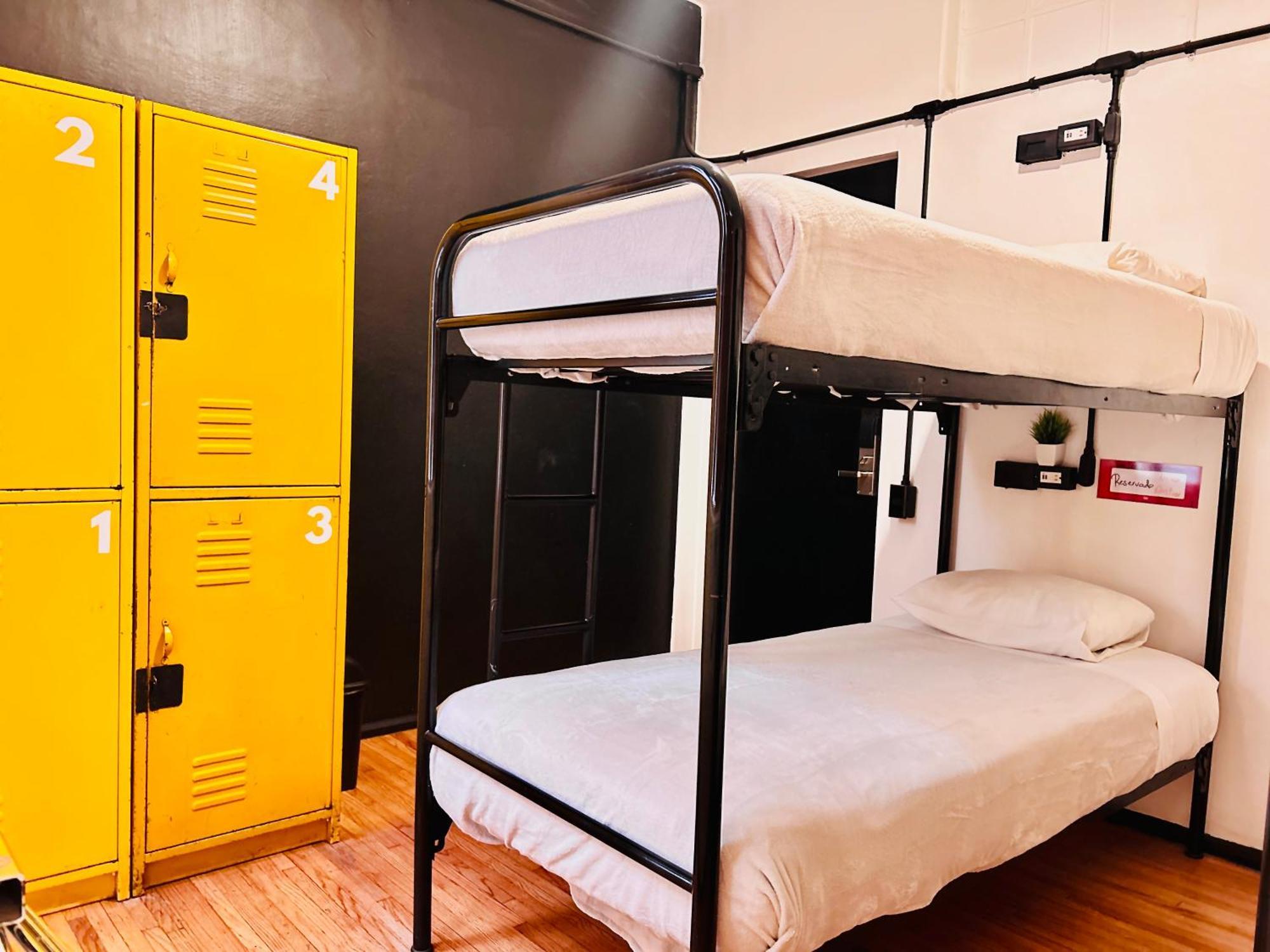 Hostel Mundo Joven Catedral Мексико Сити Екстериор снимка